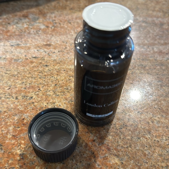 Aroma360 Pro-Pod London Calling. Bundle with other Aroma360 pods for a % off - Picture 5 of 5